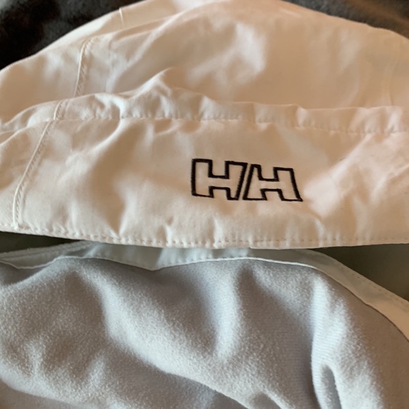 Heely Hanson jacket. Thick. Basically brand new without tags. - Picture 3 of 4